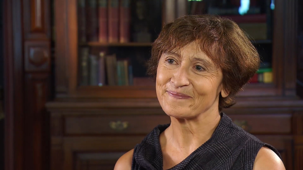 Caroline Atkinson talks with CCTV about ChinaUS Economic relationship